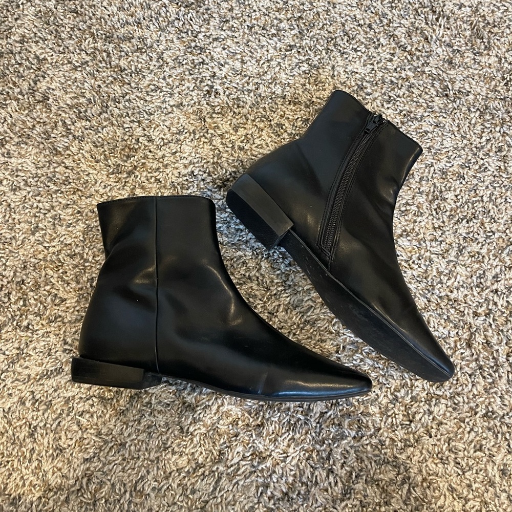 Linea Paolo Women’s Ankle Boots